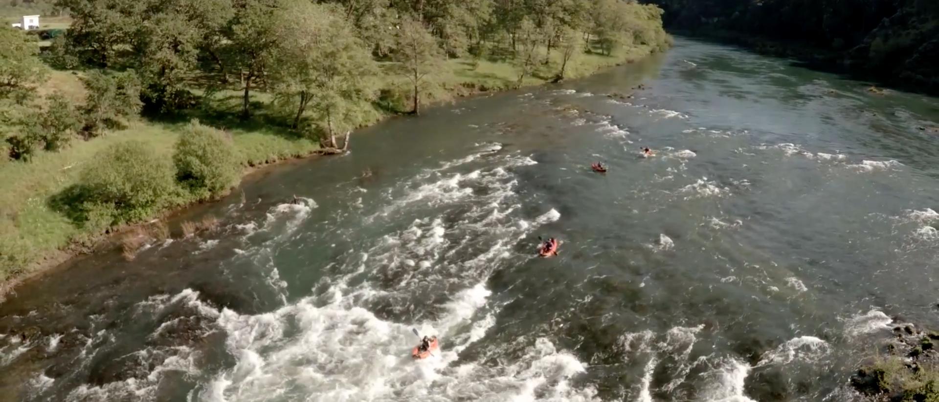 Students kayaking on the Willamette River.